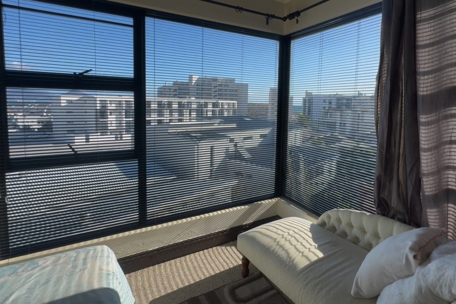 3 Bedroom Property for Sale in Waves Edge Western Cape